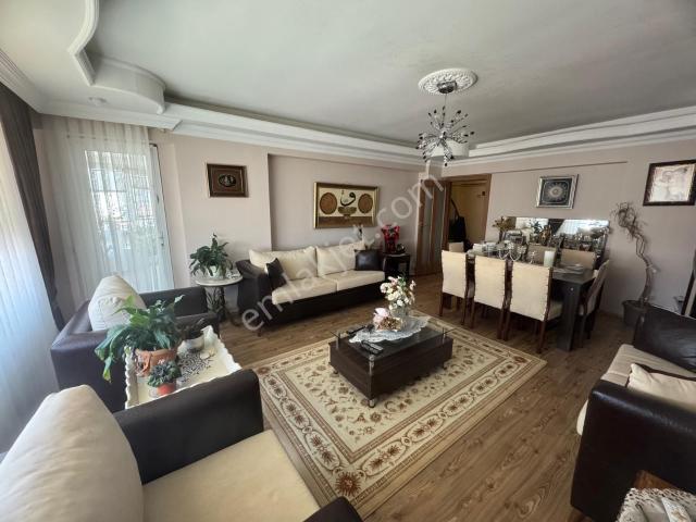 Rw.beta'dan Atakent'te Deniz Manzaralı 5+1 Satılık Dublex Daire