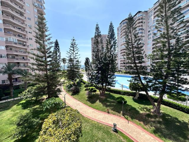 Rw Budur Gayrimenkulden Liparis 1'de Deniz Manzaralı 5+1 Lüx Daire