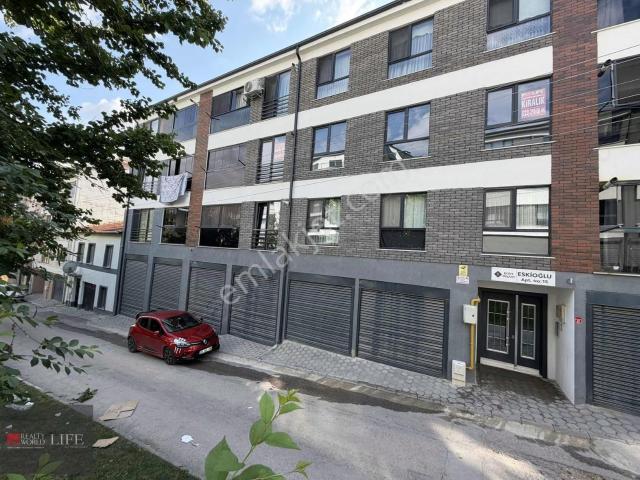 Rw Lıfe / Çamlıca Mah. Bakımlı Özel Garajlı 3+1 Kiralık Daire
