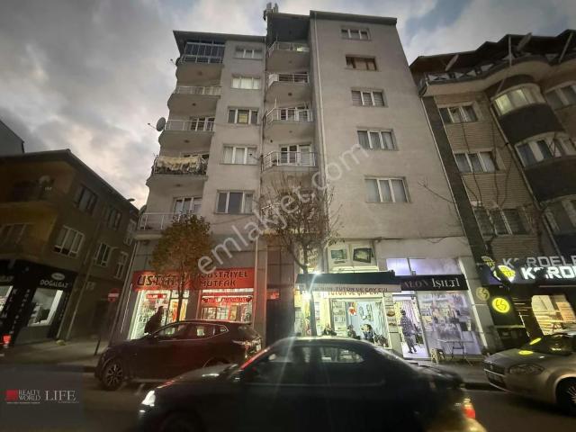Rw Lıfe / Güllük Mh Sakarya 2. Cd 110 M2 Satılık Daire