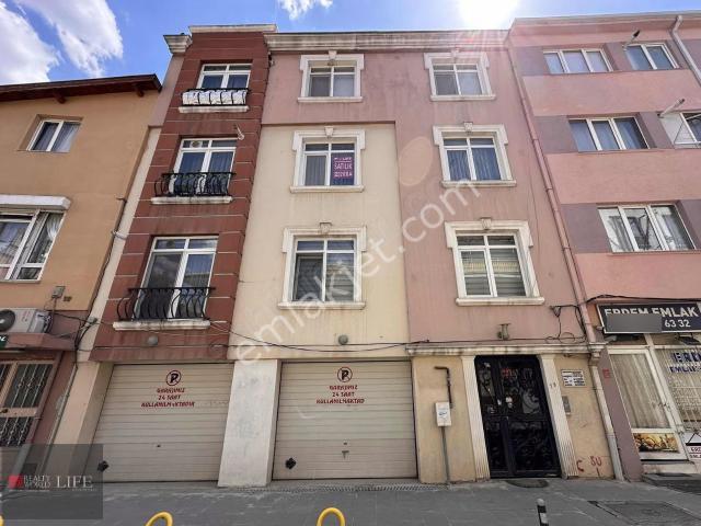 Rw Lıfe/ İstiklal Mah Adalara Yakın Merkezde Satılık Arakat 2+1