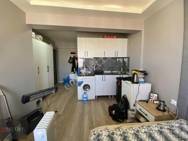 Rw Lıfe/ İstiklal Mh. İki Eylül Cd. Üzerinde Satılık1+0 Daire
