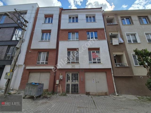 Rw Lıfe / Şirintepe Mh Tangül Sk İçem Karşısı Satılık 1+1 Apart