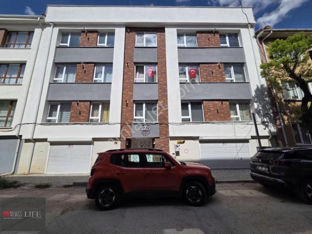 Rw Lıfe / Sütlüce 12.500 Kiracılı Arakat 1+1 Satılık Daire
