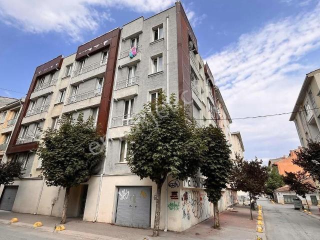 Rw Lıfe/ Talatpaşa Sok. Kanatlı Fırın Yanı Ayrı Mutfaklı 1+1
