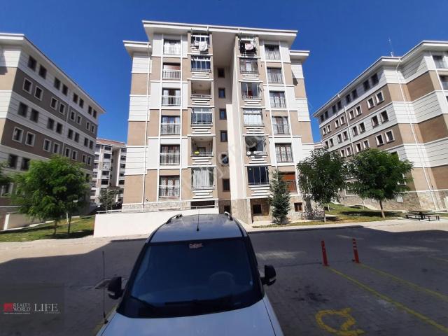 Rw Lıfe Yaşamkent Mh Toki Konutlarında Kiralık Ara Kat 2+1 Daire