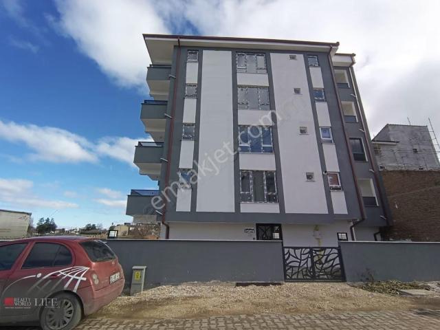 Rw Lıfe / 71 Evler Mah.candanel Blv. Yakını Satılık 1+1 Daire
