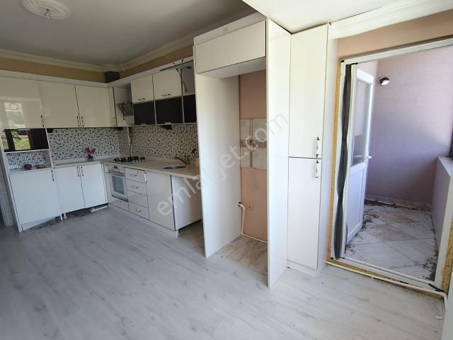 Rw Nest'ten Eskişehir'e 20 Km Uzaklıkta Satılık Ev Ve Tesis