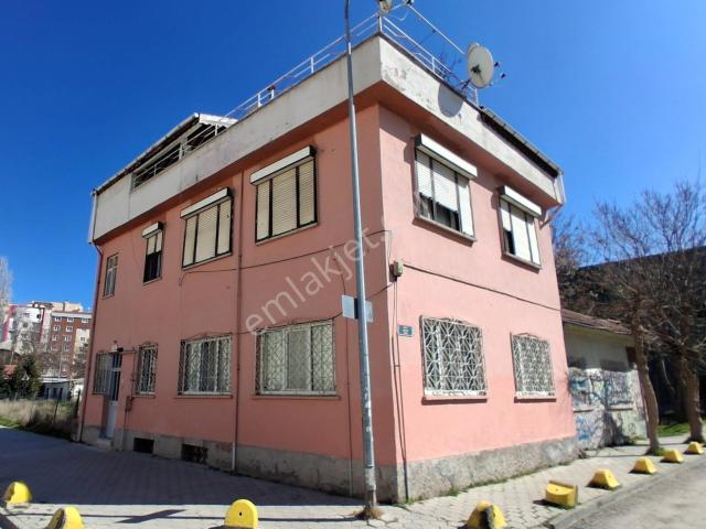 Rw Nest'ten Espark Bitişiği Bakımlı 3+1 Kiralık Daire