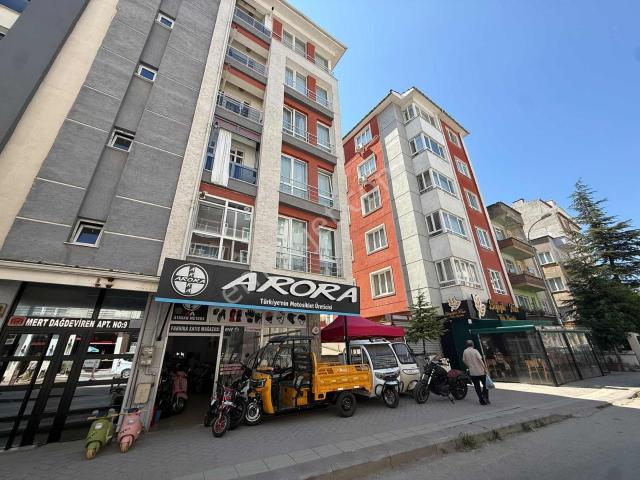 Rw Nestten Kanal 26 Yakını 250 M2 Devren Kiralık Dükkan