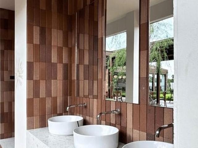 RWA Apartments Sector 27 2 Bedroom 1100 Sq. Ft. Apartment in Sector 27 Noida Listing ID: #10027