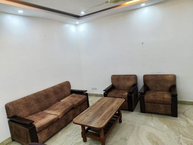RWA Apartments Sector 41 2 Bedroom 180 Sq. Mt. Independent House in Sector 41 Noida Listing ID: #10211