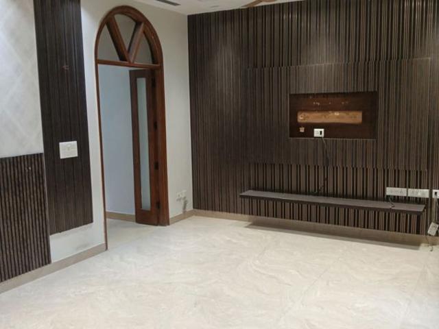RWA Apartments Sector 41 6+ Bedroom 200 Sq. Mt. Independent House in Sector 41 Noida Listing ID: #10150