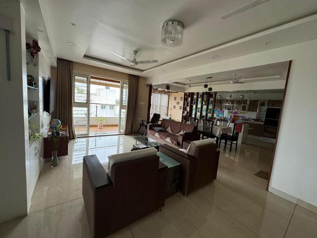 RWA Apartments Sector 52 3 Bedroom 2000 Sq. Ft. Builder Floor in Sector 52 Noida Listing ID: #9856