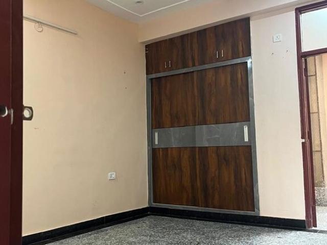RWA Apartments Sector 70 2 Bedroom 112 Sq. Mt. Builder Floor in Sector 70 Noida Listing ID: #9994