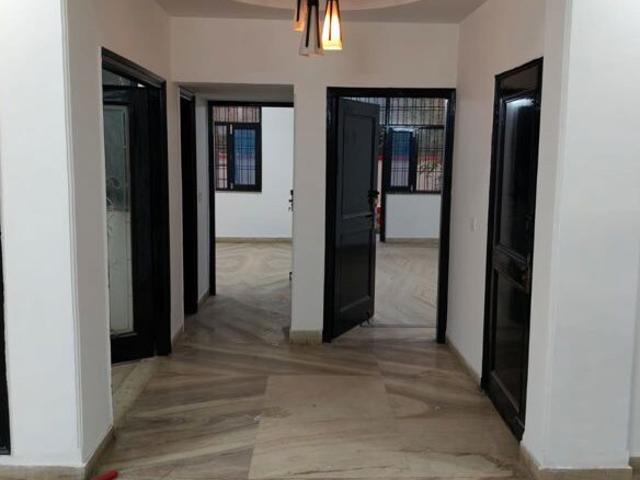 RWA Apartments Sector 92 3 Bedroom 250 Sq. Mt. Independent House in Sector 92 Noida Listing ID: #9955