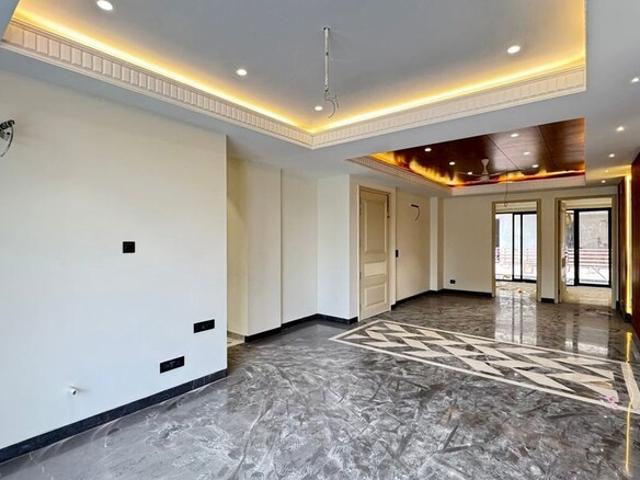 Rwa Builder Floor Apartment 4 Bedroom 2000 Sq. Ft. Builder Floor in Saket Delhi Listing ID: #10091