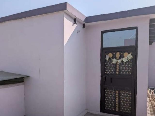 RWA Gyan Khand 3 1 Bedroom 450 Sq. Ft. Builder Floor in Indrapuram Ghaziabad Listing ID: #10198