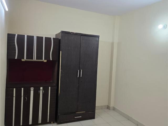 RWA Residential Society 1 RK 100 Sq. Yd. Apartment in Sector 40 Gurgaon Listing ID: #10003
