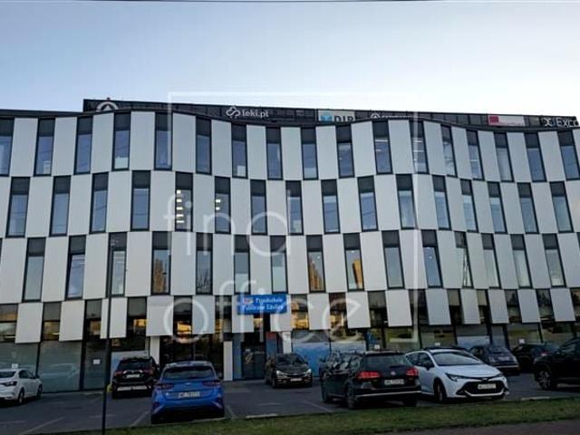 Rtm. Witolda Pileckiego 982,34 m², Warszawa