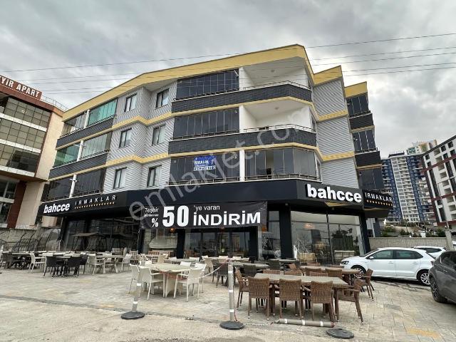 Rte Bulvarına Cephe Deniz Manzaralı Eşyalı 1+1 Kiralık Daire