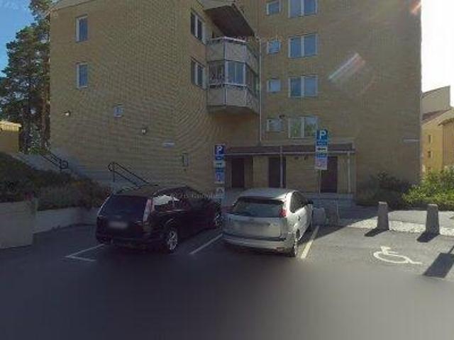 Rum att hyra i Sigtuna, Märsta