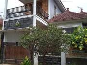 RUMAH 2 LANTAI SIAP HUNI LOKASI PERUMAHAN JOYO AGUNG MALANG