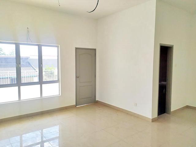 Rumah 2 tingkat di Taman Warisan Villa Nilai