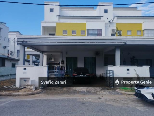 RUMAH 2 1/2 TINGKAT UNTUK DI JUAL DI BANDAR PUTRA, KUANTAN ️