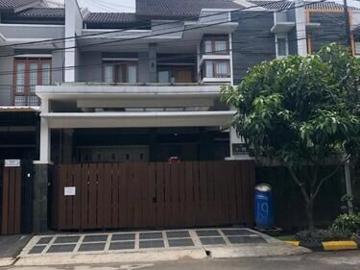 RUMAH 2LANTAI FULL SHM FURNISHED DI BATUNUNGGAL KOTA BANDUNG