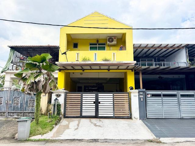 Rumah 2tgkt Fully Reno Hot Area JP Perdana Mount Austin Johor Bahru
