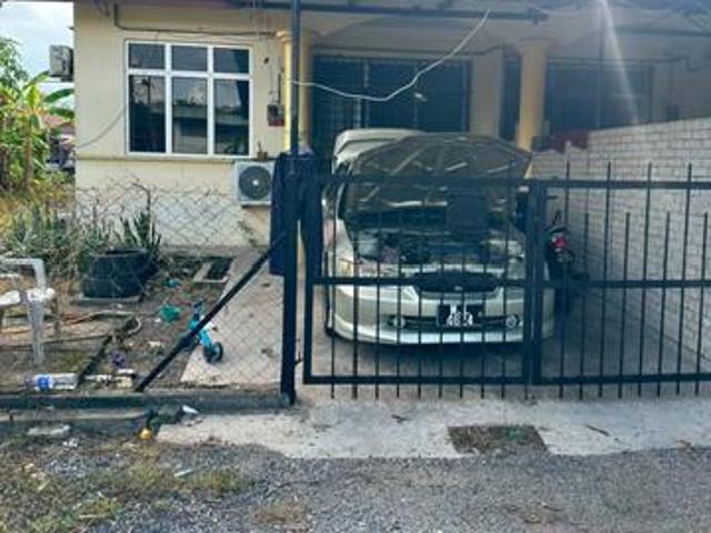 Rumah Taman Ayuni Corner Lot Untuk Dijual