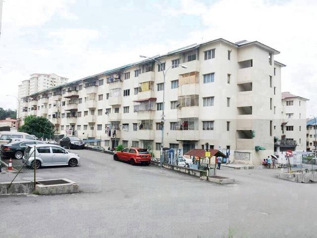 Rumah Taman Bukit Kenangan Kajang Tingkat 3 Block LM2