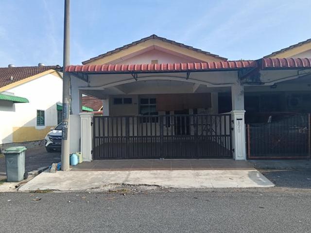 Rumah Taman Ria Mesra 2 Fully Renovated End lot