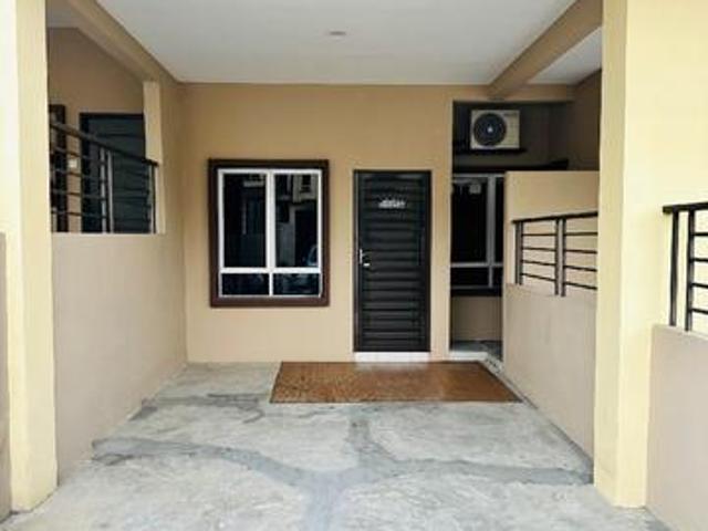Rumah Taman Salak Mulia Sepang