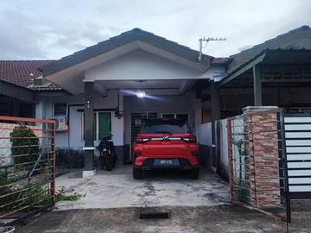 Rumah Teras Cantik DI Taman Saujana Idaman HotArea