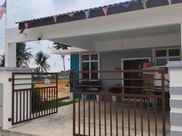 Rumah Teres 4 Bilik Di Jasin Melaka
