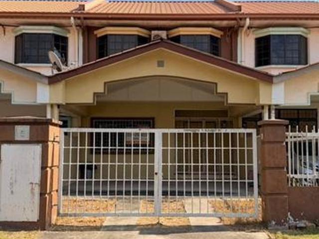 Rumah Teres 4 Bilik yang Indah dan Permai