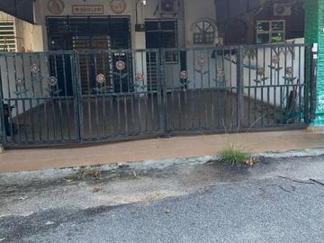 Rumah Teres 1 Tingkat dekat Pondok Pasir Tumboh