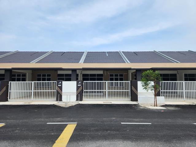 Rumah Teres 1 Tingkat di Bandar Kuantan Putri Persis Ujana