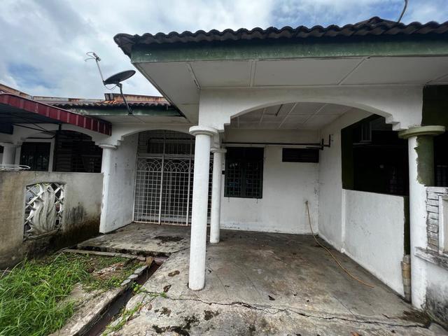 RUMAH TERES 1 TINGKAT Sungai Karang KUANTAN