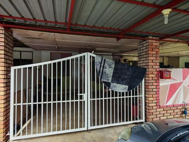RUMAH TERES 1 TINGKAT UNTUK DIJUAL TAMAN TAS KUANTAN Renovated