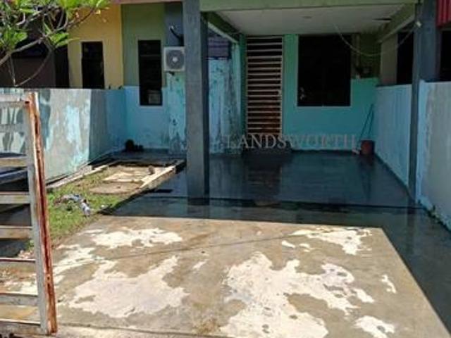 Rumah Teres 1Tingkat di Kedai Lalat Kota Bharu