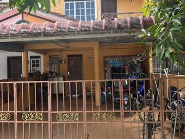 Rumah Teres 2 Tingkat