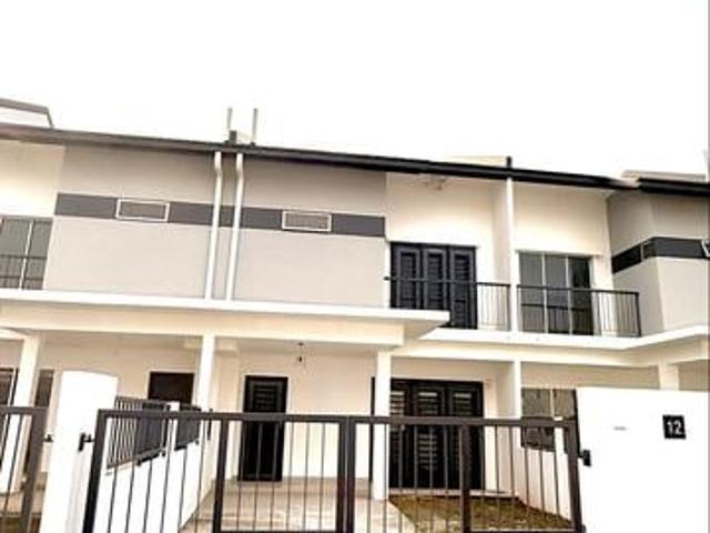 Rumah Teres 2 Tingkat