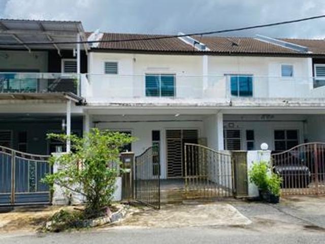 Rumah Teres 2 Tingkat Bandar Mutiara
