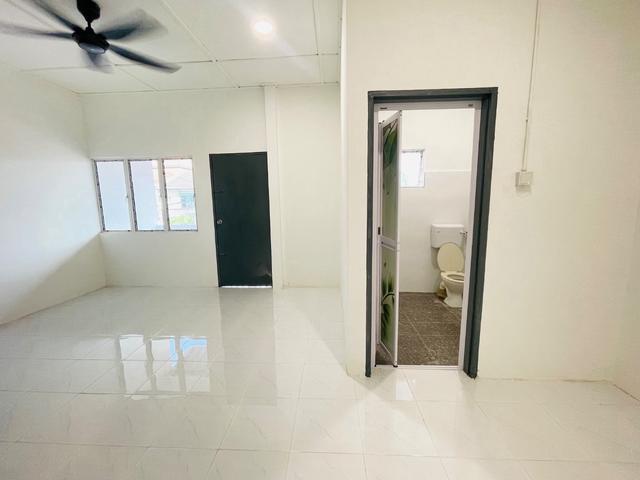 Rumah Teres 2 Tingkat Bandar Kota Bharu Belakang SUK