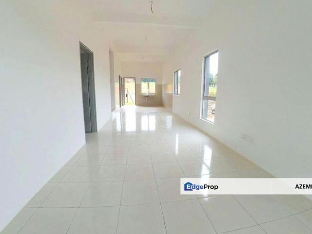 RUMAH TERES 2 TINGKAT BARU MAMPU MILIK KG LABU LANJUT, SEPANG