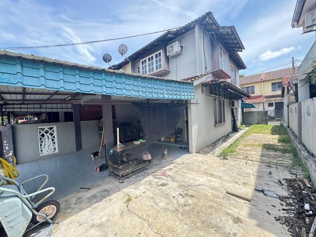 RUMAH TERES 2 TINGKAT END LOT INDERA MAHKOTA 2 KUANTAN UNTUK DiJUAL