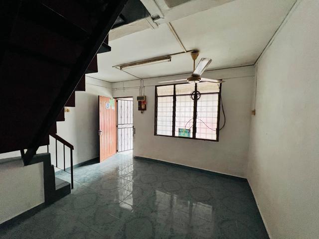 Rumah Teres 2 Tingkat Freehold Tmn Sri Mahkota Jaya Bt 11 Kuantan